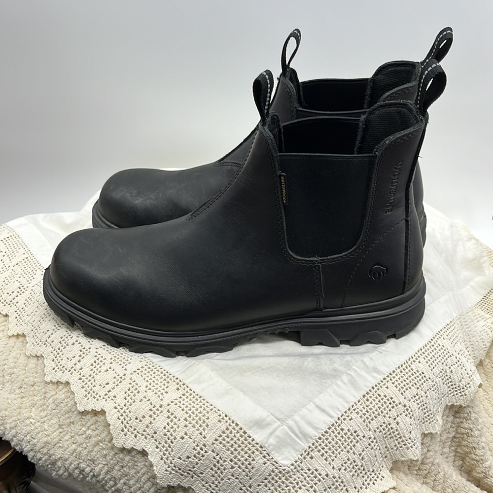 WOLVERINE Black Leather EPX Romeo Safety Toe boots, Size 12 - Picture 2 of 11